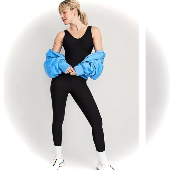 Old Navy Jumpsuit             Sleeveless Powersoft Jumpsuit - Picture 5 of 7